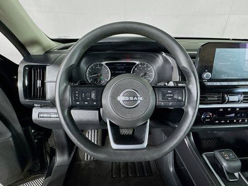 Certified 2022 Nissan Pathfinder S image 10