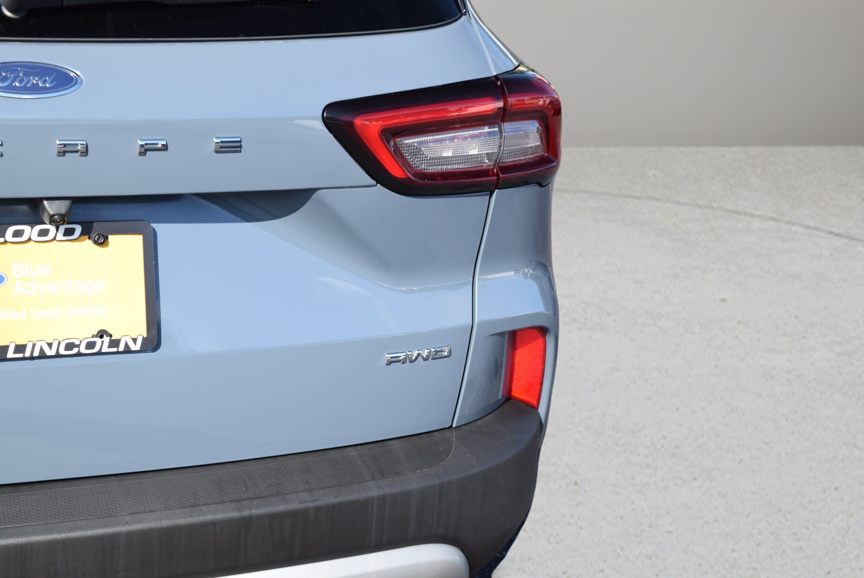 Used 2024 Ford Escape Active AWD/4WD image 6