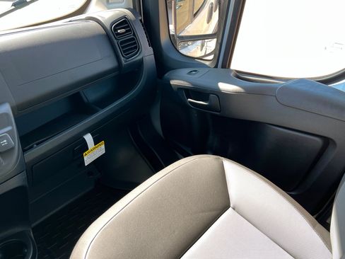 New 2026 RAM ProMaster 2500 FWD image 10