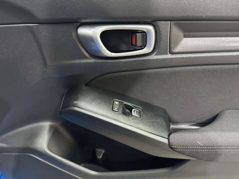 Used 2023 Honda Civic Sport image 39