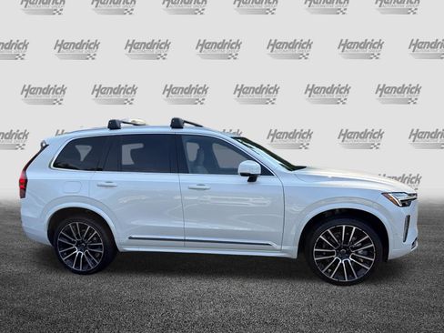 Used 2026 Volvo XC90 B6 Plus w/ Protection Package Premier AWD/4WD image 11