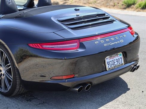 Used 2015 Porsche 911 Carrera 4S AWD/4WD image 15