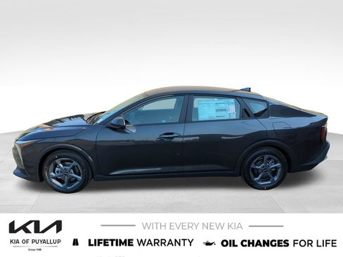 New 2026 Kia K4 FWD image 2
