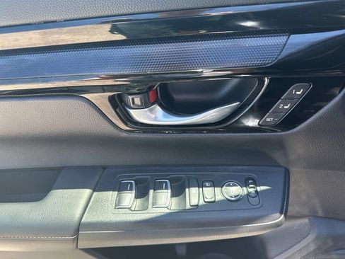Used 2023 Honda CR-V Sport Touring image 12