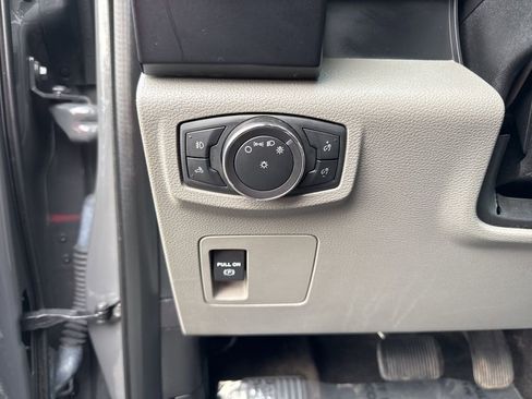 Certified 2018 Ford F150 XL w/ Equipment Group 101A Mid image 17