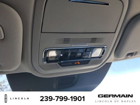 New 2025 Lincoln Aviator 2WD w/ Equipment Group 101A image 33