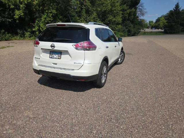 Used 2015 Nissan Rogue SL w/ SL Premium Package AWD/4WD image 13
