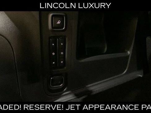 Used 2025 Lincoln Navigator Reserve w/ Jet Appearance Package AWD/4WD image 22