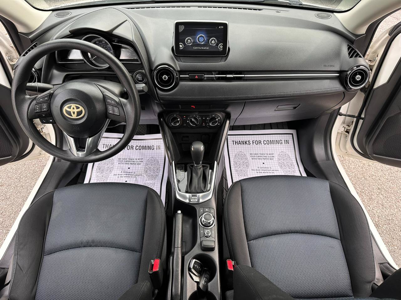 Used 2017 Toyota Yaris iA FWD image 9