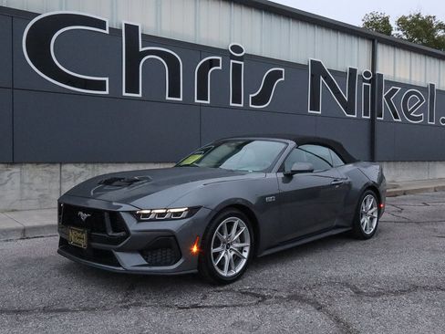 Used 2024 Ford Mustang GT Premium image 13