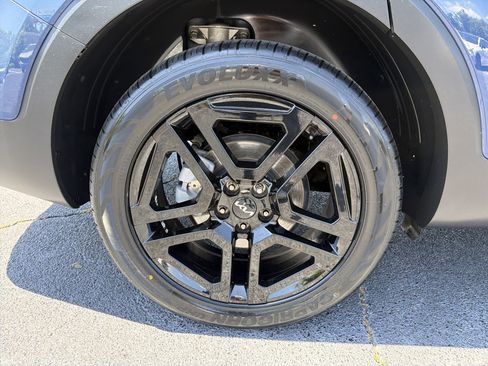 Used 2024 Kia Telluride EX X-Line AWD/4WD image 15