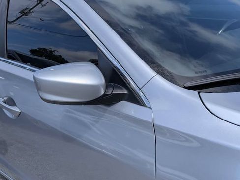 Used 2019 Acura ILX FWD image 10