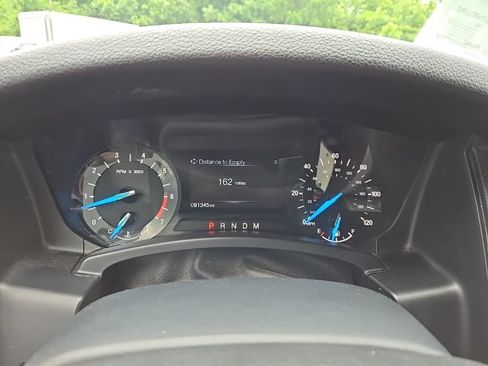 Used 2017 Ford Expedition XLT AWD/4WD image 11