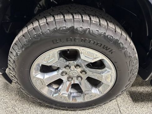 Used 2020 RAM 1500 Big Horn AWD/4WD image 4