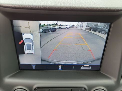 Used 2018 GMC Terrain Denali w/ Advanced Safety Package AWD/4WD image 30
