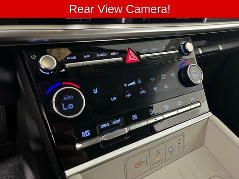 Used 2025 Hyundai Santa Fe SEL image 10