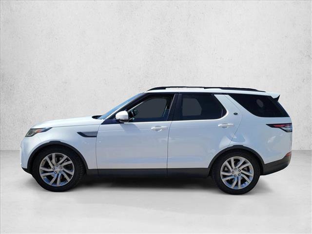Used 2017 Land Rover Discovery SE AWD/4WD image 9