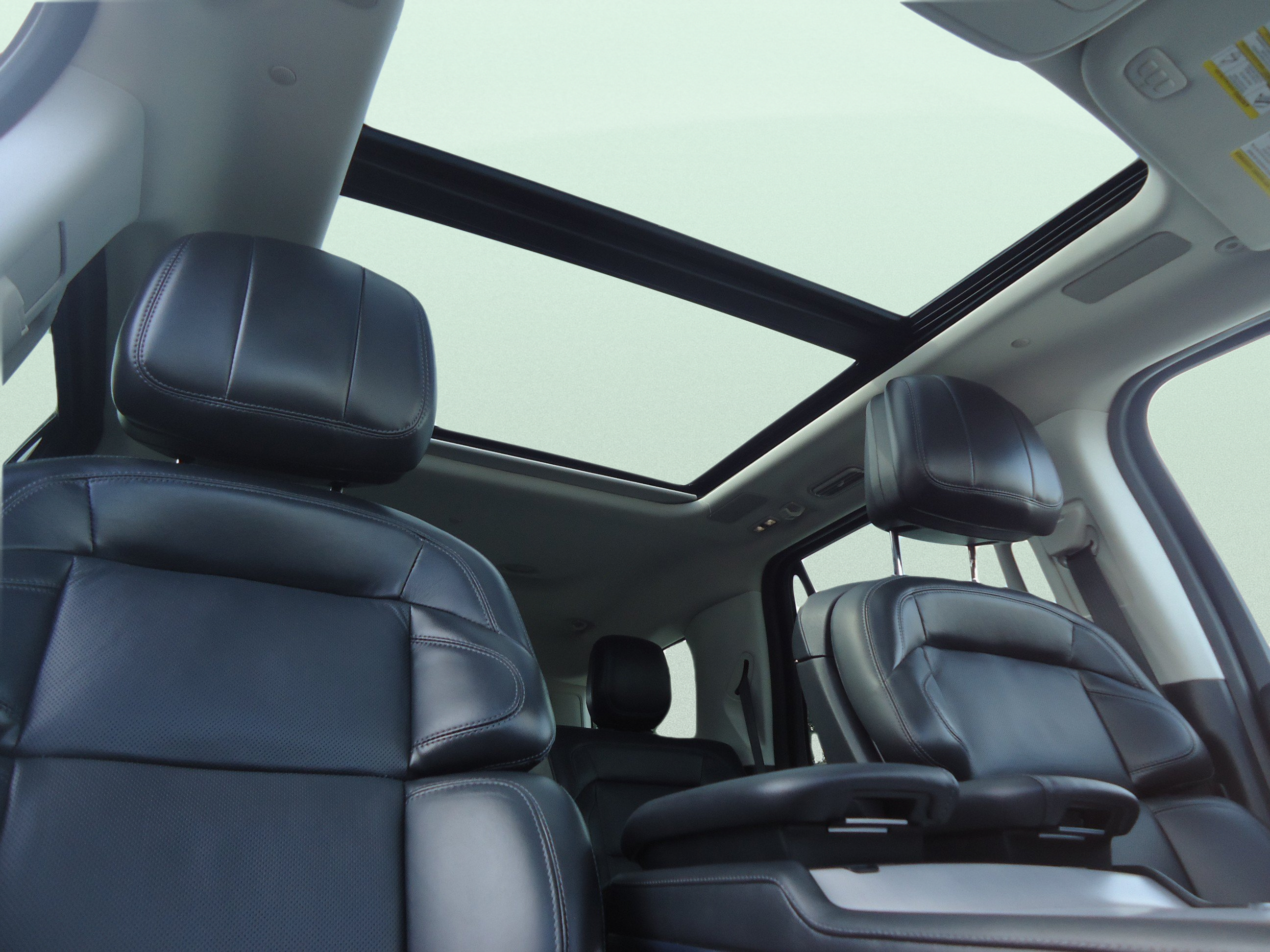 Used 2025 Lincoln Navigator Reserve AWD/4WD image 29