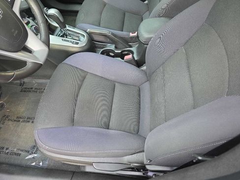 Used 2013 Chevrolet Cruze LT w/ Technology Package image 11