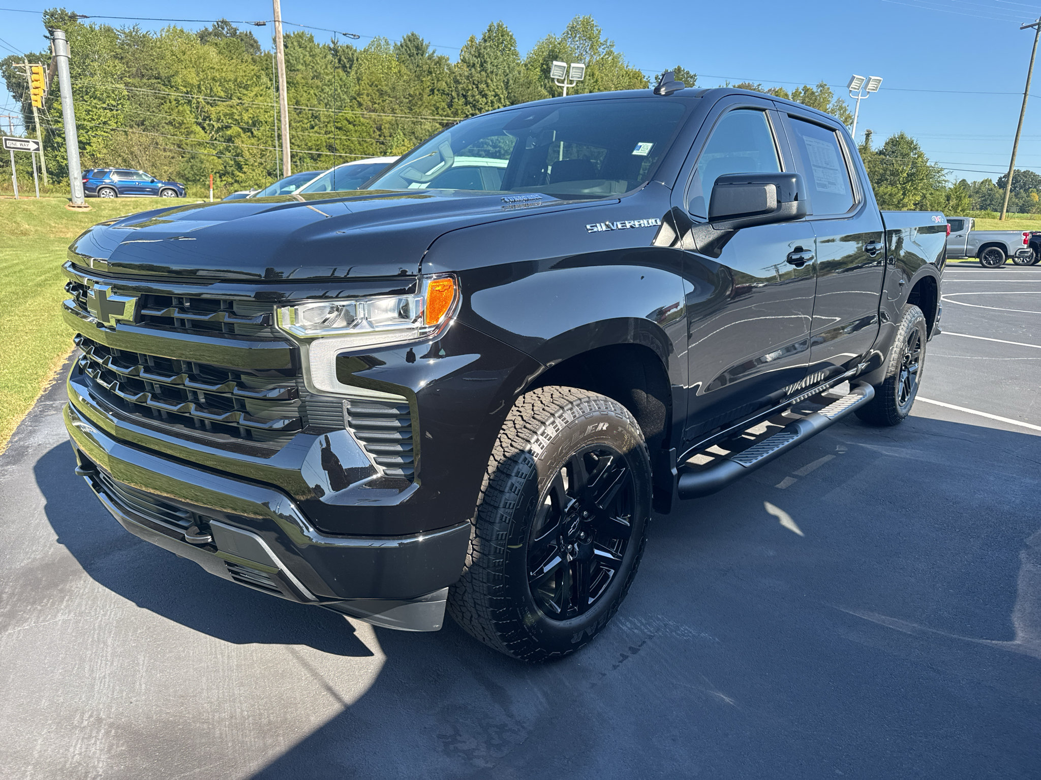 New 2026 Chevrolet Silverado 1500 RST w/ RST Select Package AWD/4WD image 3