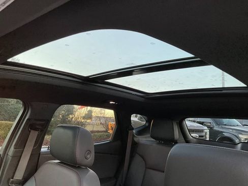 Used 2023 Chevrolet Blazer RS w/ Driver Confidence II Package image 9