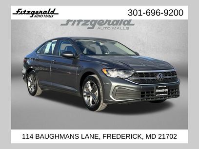 Used 2024 Volkswagen Jetta SE