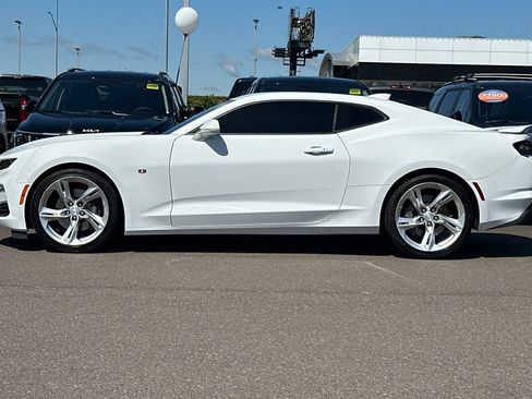 Used 2022 Chevrolet Camaro SS RWD image 8