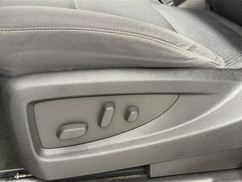 Used 2016 GMC Sierra 1500 SLE w/ SLE Value Package image 24