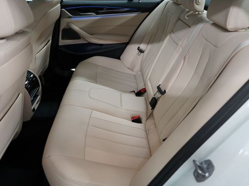 Used 2023 BMW 530i xDrive w/ Premium Package AWD/4WD image 28