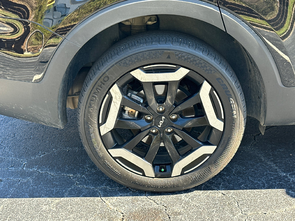 Certified 2025 Kia Telluride S FWD image 17