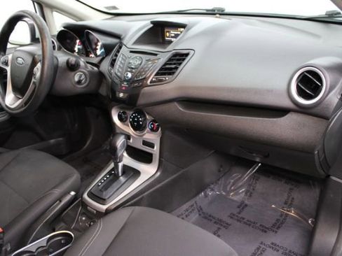 Used 2019 Ford Fiesta SE image 20