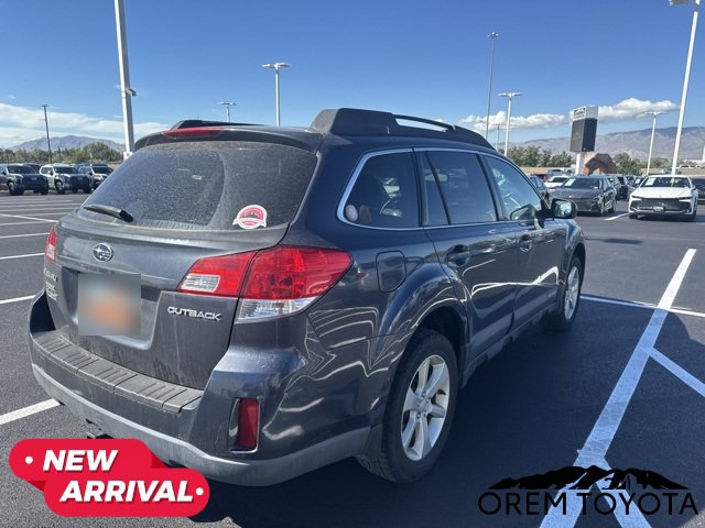 Used 2013 Subaru Outback 2.5i Premium AWD/4WD image 3
