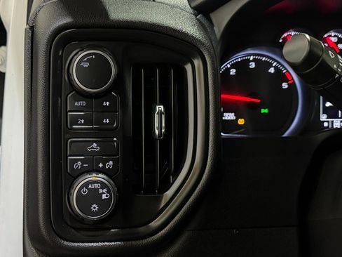 Used 2023 Chevrolet Silverado 2500 W/T w/ WT Convenience Package AWD/4WD image 24