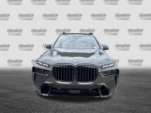 New 2027 BMW X7 xDrive40i w/ M Sport Package AWD/4WD image 3