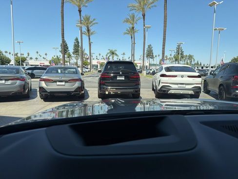 New 2027 BMW X7 M60i AWD/4WD image 24