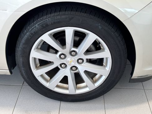 Used 2013 Chevrolet Malibu LT FWD image 10