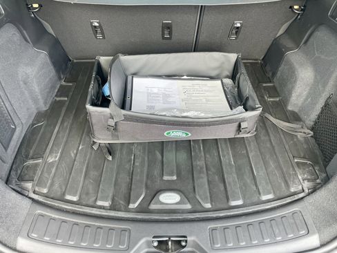 Certified 2024 Land Rover Discovery Sport S image 35