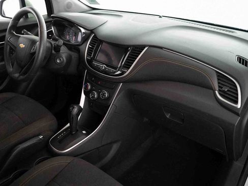 Used 2020 Chevrolet Trax LS w/ LPO, Protection Package image 33