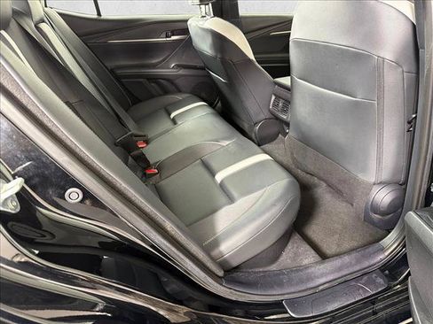 Used 2025 Toyota Camry SE FWD image 15