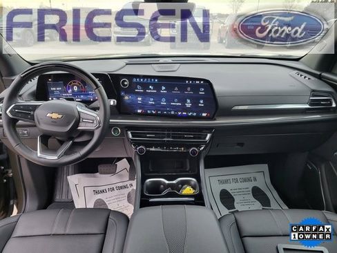 Used 2024 Chevrolet Traverse RS image 19