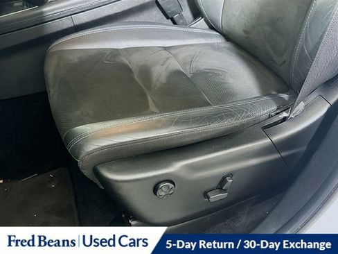 Used 2022 Dodge Durango GT image 21