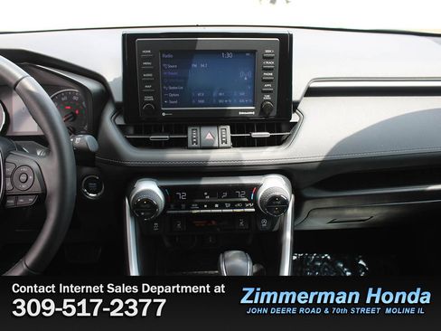 Used 2021 Toyota RAV4 XLE Premium AWD/4WD image 17