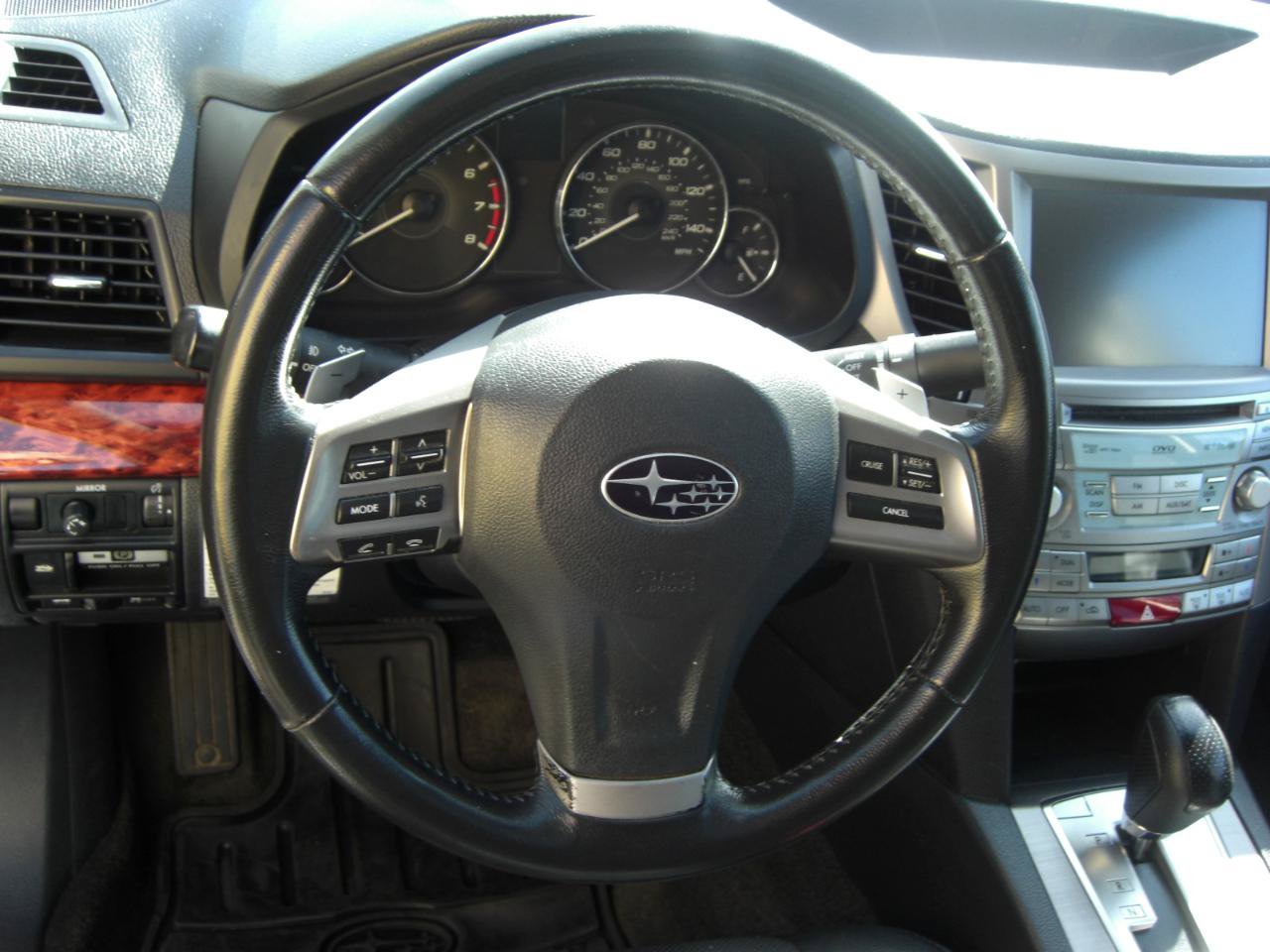 Used 2012 Subaru Legacy 2.5i Limited AWD/4WD image 11