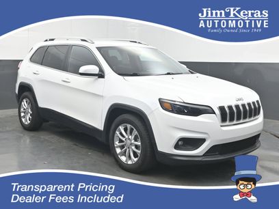 Used 2019 Jeep Cherokee Latitude w/ Popular Appearance Group