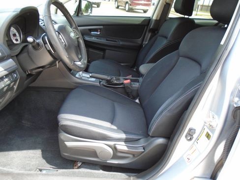 Used 2014 Subaru Impreza 2.0i Sport Premium AWD/4WD image 9