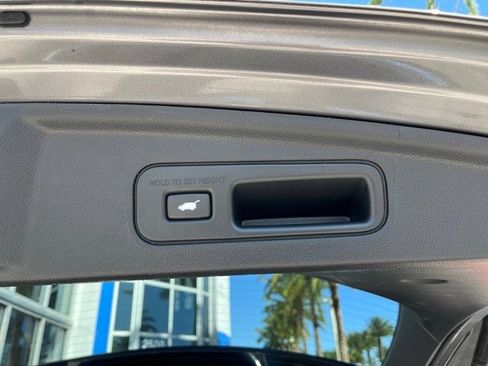 Certified 2023 Acura MDX FWD w/ Technology Package image 26