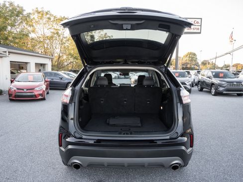 Used 2024 Ford Edge Titanium image 20