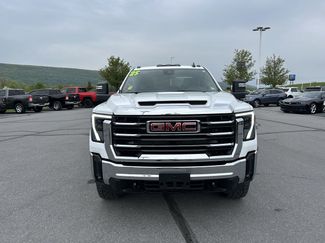 Used 2025 GMC Sierra 2500 SLE w/ SLE Convenience Package AWD/4WD video 2