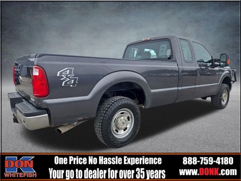 Used 2016 Ford F250 XL w/ Power Equipment Group image 8