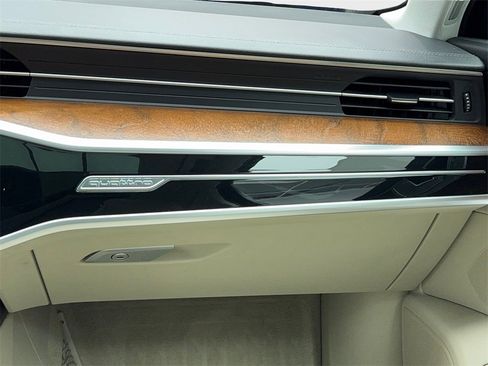 Used 2022 Audi A6 3.0T Premium w/ Convenience Package image 34